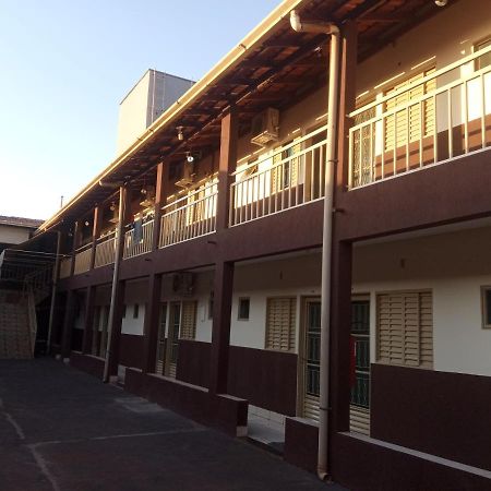 Hotel Rosa De Saron Ituiutaba Luaran gambar