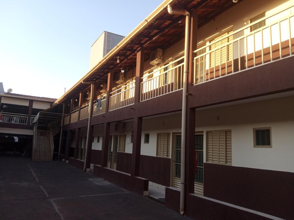 Hotel Rosa De Saron Ituiutaba Luaran gambar
